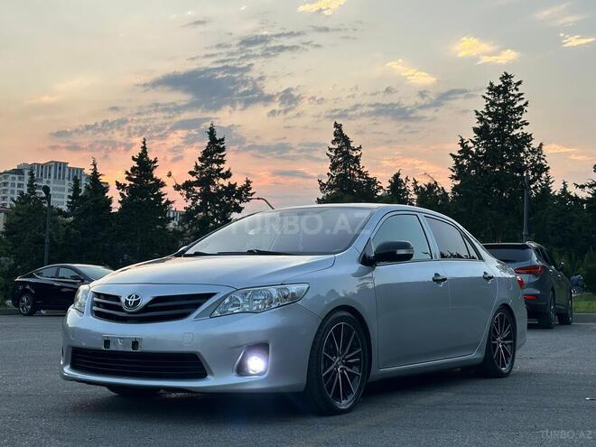 Toyota Corolla 2011, 228,000 km - 1.4 l - Bakı