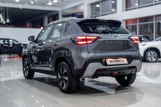 Nissan Magnite-8