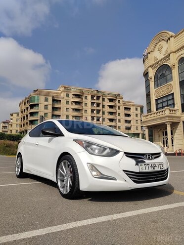 Hyundai Elantra 2015, 289,680 km - 1.8 л - Bakı