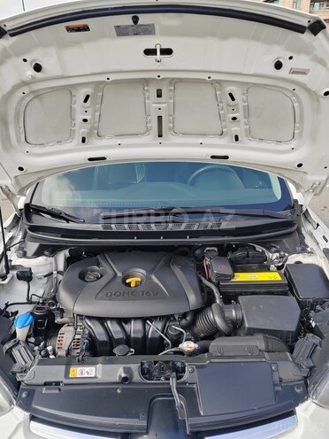 Hyundai Elantra 2015, 289,680 km - 1.8 л - Bakı