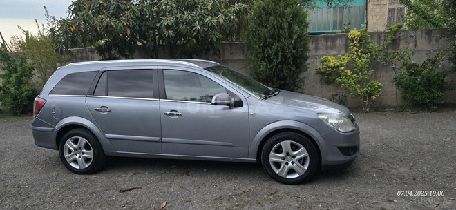 Opel Astra-10