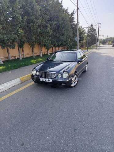Mercedes E 220 1999, 667,000 km - 2.2 л - Bakı