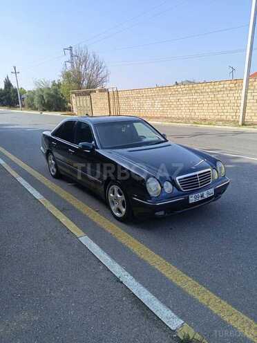 Mercedes E 220 1999, 667,000 km - 2.2 л - Bakı