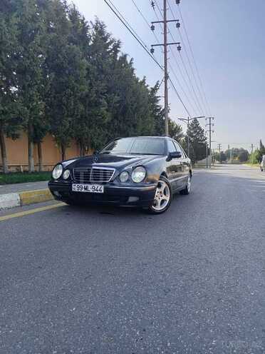 Mercedes E 220 1999, 667,000 km - 2.2 л - Bakı