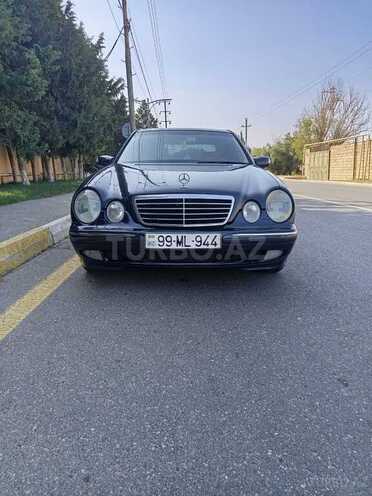 Mercedes E 220 1999, 667,000 km - 2.2 л - Bakı