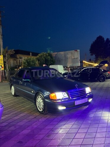 Mercedes C 180 1999, 245,000 km - 1.8 l - Masallı