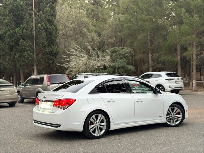 Chevrolet Cruze 2016, 199,000 km - 1.4 л - Sumqayıt