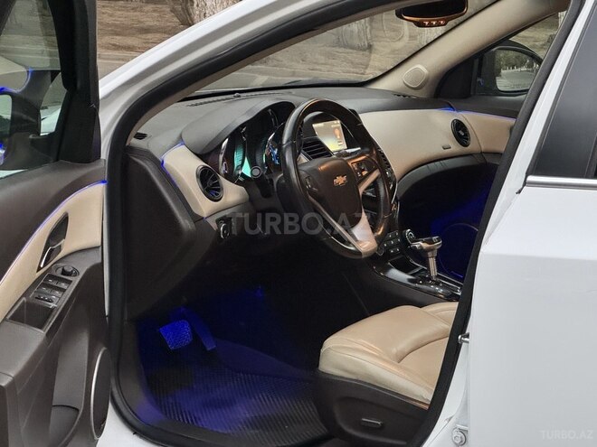 Chevrolet Cruze 2016, 199,000 km - 1.4 л - Sumqayıt
