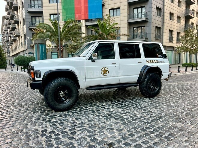 Nissan Patrol 1995, 469,751 km - 4.2 l - Bakı
