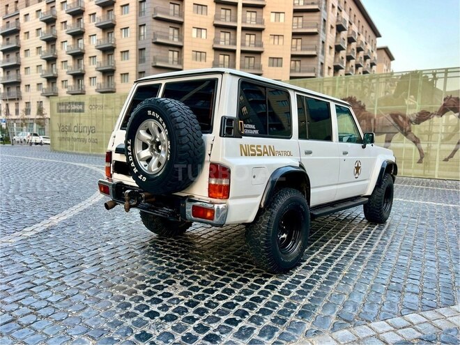 Nissan Patrol 1995, 469,751 km - 4.2 l - Bakı