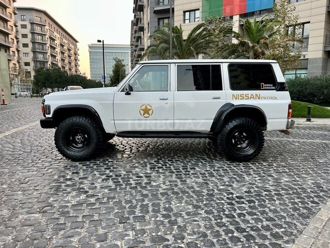 Nissan Patrol 1995, 469,751 km - 4.2 l - Bakı