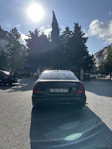 Mercedes E 320 2004, 290,000 km - 3.2 l - Bakı