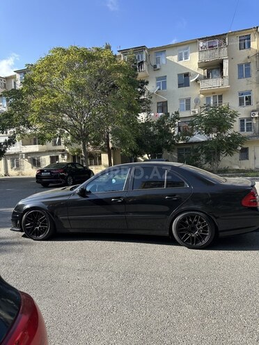 Mercedes E 320 2004, 290,000 km - 3.2 l - Bakı