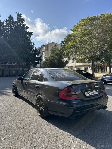 Mercedes E 320 2004, 290,000 km - 3.2 l - Bakı