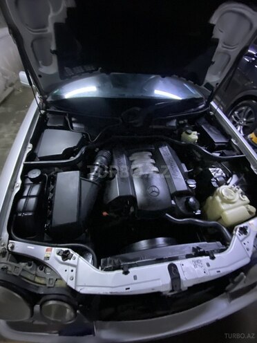 Mercedes E 240 1999, 384,000 km - 2.4 l - Bakı