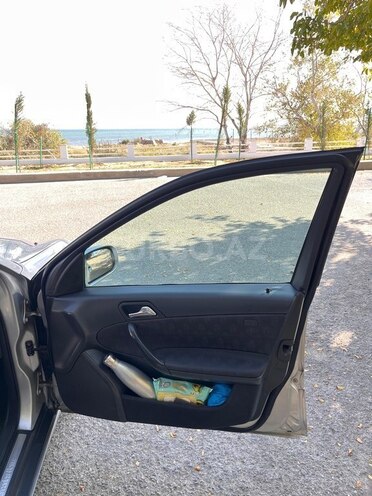 Mercedes C 200 2000, 456,030 km - 2.0 l - Bakı