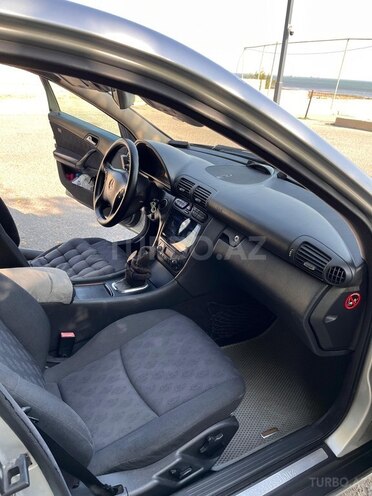 Mercedes C 200 2000, 456,030 km - 2.0 l - Bakı