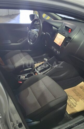 Kia Forte 2017, 172,000 km - 2.0 l - Bakı
