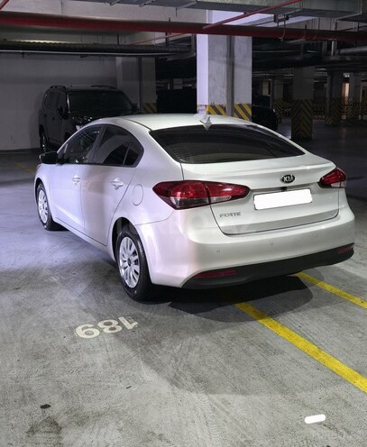 Kia Forte 2017, 172,000 km - 2.0 l - Bakı