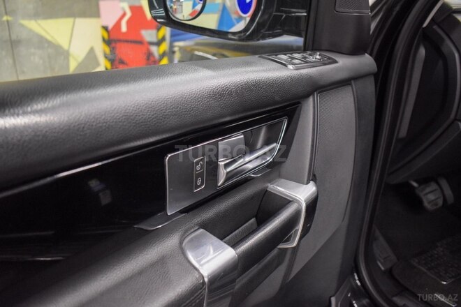 Land Rover Discovery 2014, 176,900 km - 3.0 l - Bakı