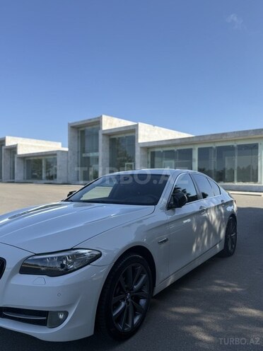 BMW 520 2014, 236,000 km - 2.0 l - Bakı