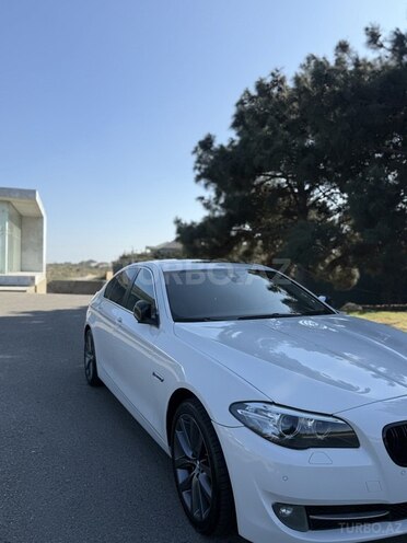 BMW 520 2014, 236,000 km - 2.0 l - Bakı