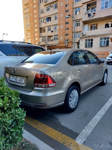 Volkswagen Polo 2018, 163,700 km - 1.6 l - Bakı