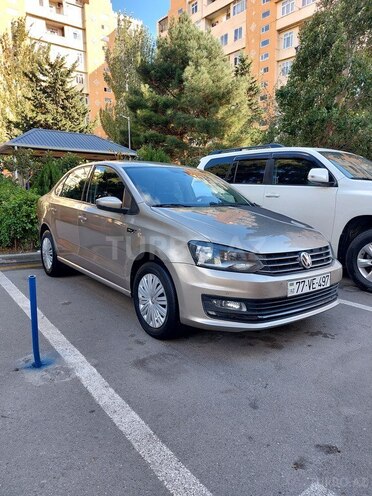 Volkswagen Polo 2018, 163,700 km - 1.6 l - Bakı