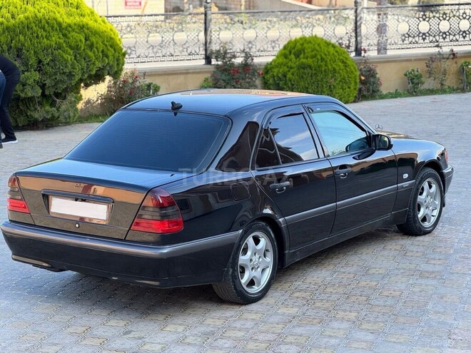Mercedes C 230 1999, 330,950 km - 2.3 l - Bakı