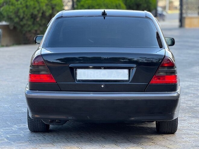 Mercedes C 230 1999, 330,950 km - 2.3 l - Bakı