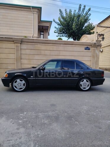 Mercedes C 220 1995, 359,425 km - 2.2 l - Bakı