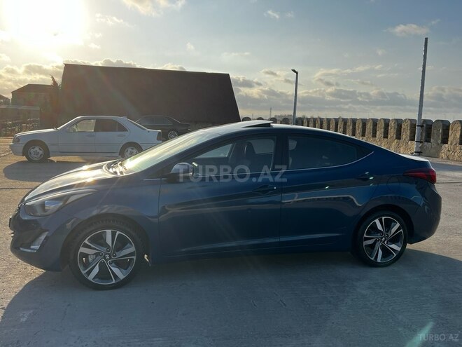 Hyundai Elantra 2015, 205,000 km - 1.8 л - Bakı