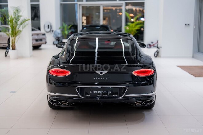 Bentley Continental GT-8