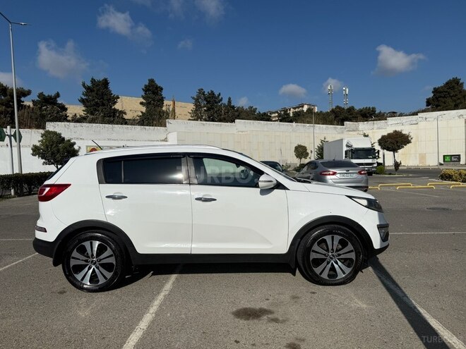 Kia Sportage 2010, 230,000 km - 2.0 l - Bakı