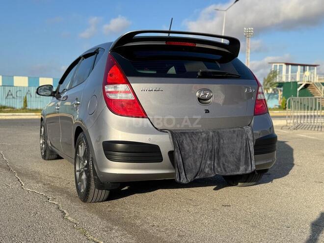 Hyundai i30 2011, 286,000 km - 1.6 l - Xırdalan