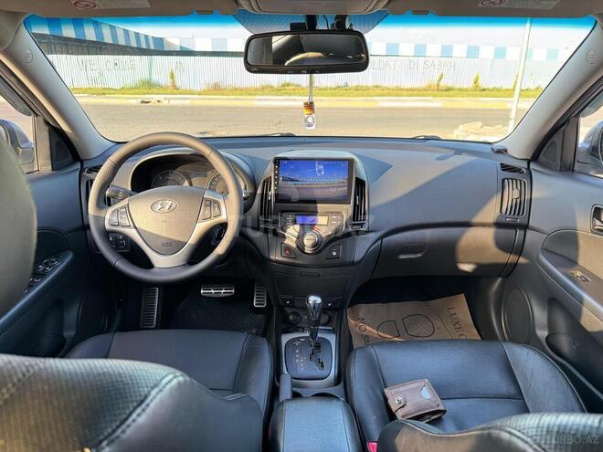 Hyundai i30 2011, 286,000 km - 1.6 l - Xırdalan