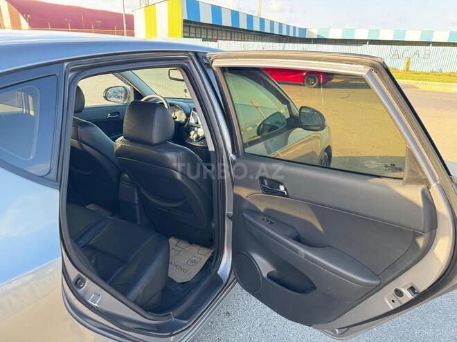 Hyundai i30 2011, 286,000 km - 1.6 l - Xırdalan