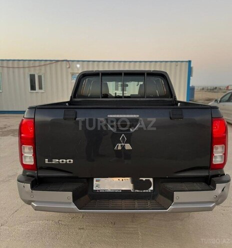 Mitsubishi L200 2024, 25,000 km - 2.4 l - Bakı
