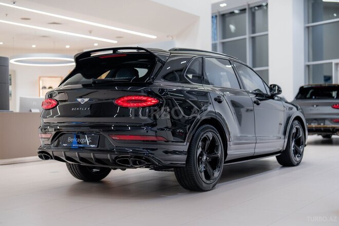 Bentley Bentayga-8