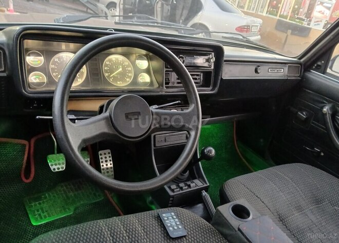 LADA (VAZ) 2107 2003, 495,984 km - 1.6 л - Lənkəran