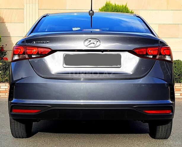 Hyundai Accent 2021, 39,800 km - 1.6 л - Bakı
