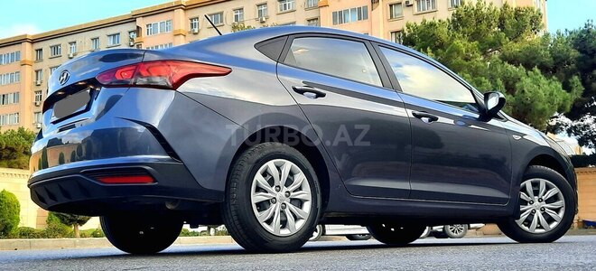 Hyundai Accent 2021, 39,800 km - 1.6 л - Bakı