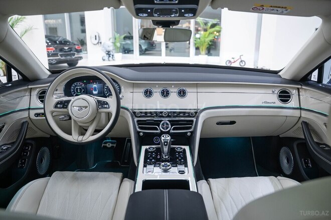 Bentley Flying Spur-9