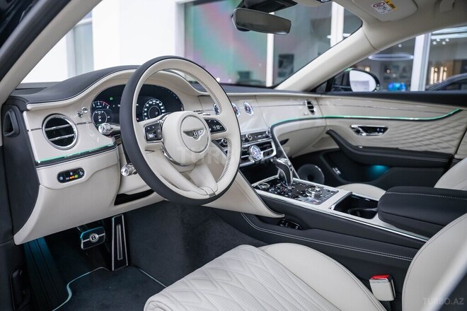 Bentley Flying Spur-11