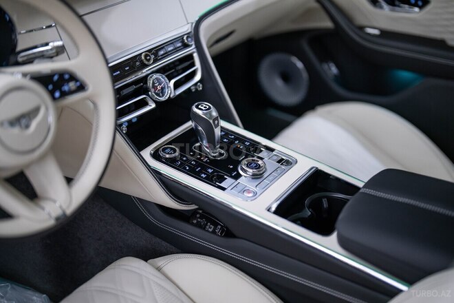 Bentley Flying Spur-18