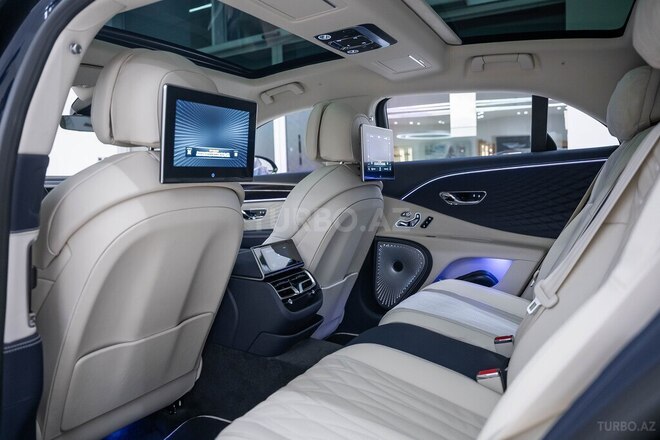 Bentley Flying Spur-15
