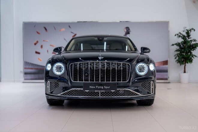 Bentley Flying Spur-3