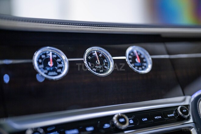 Bentley Flying Spur-18