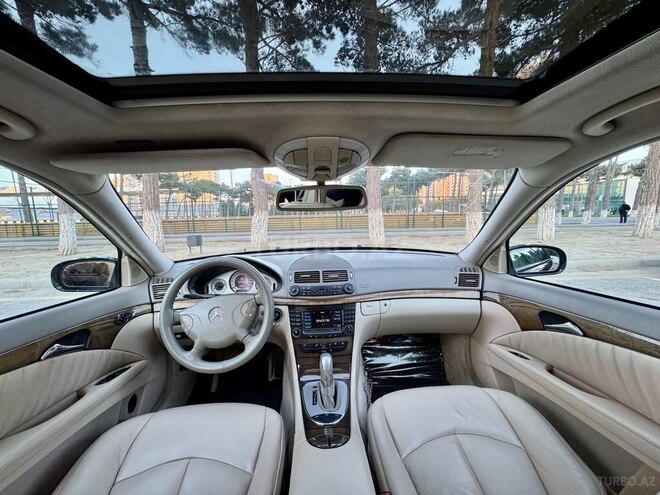 Mercedes E 270 2005, 362,587 km - 2.7 l - Bakı
