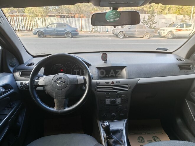 Opel Astra 2006, 250,000 km - 1.9 l - Bakı